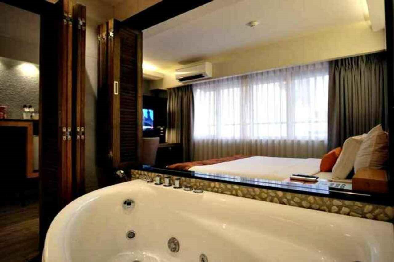 Cuarto Hotels Cebu Exterior photo