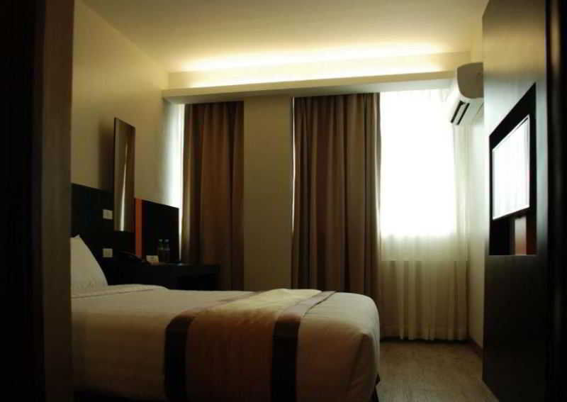 Cuarto Hotels Cebu Exterior photo