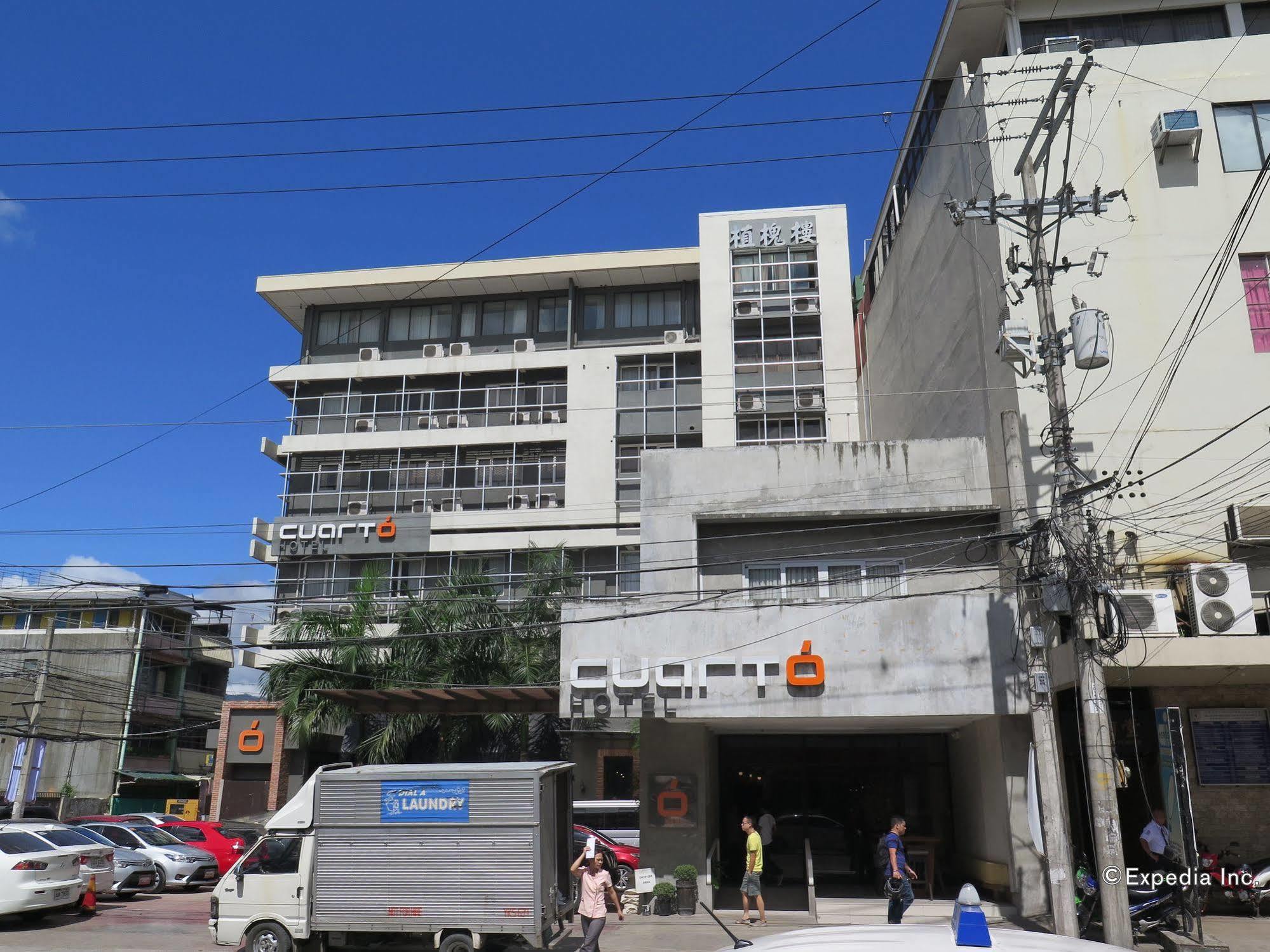 Cuarto Hotels Cebu Exterior photo