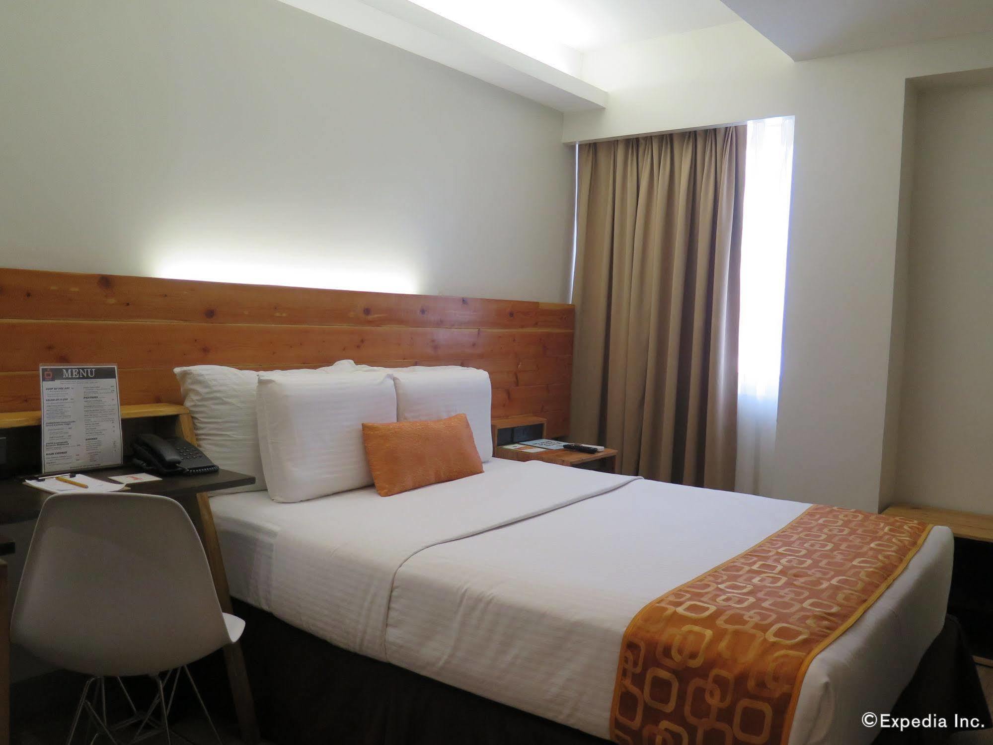Cuarto Hotels Cebu Exterior photo