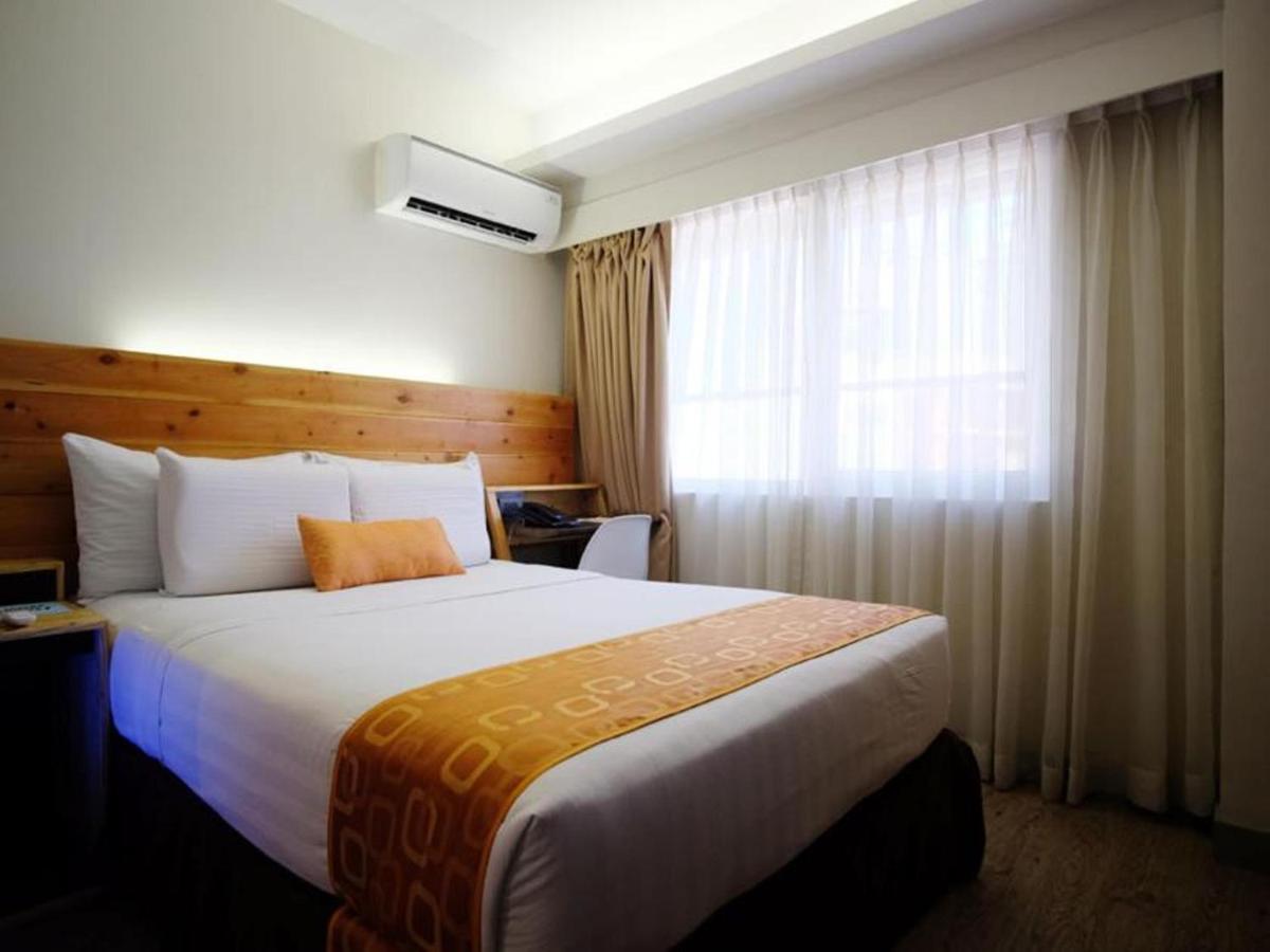 Cuarto Hotels Cebu Exterior photo