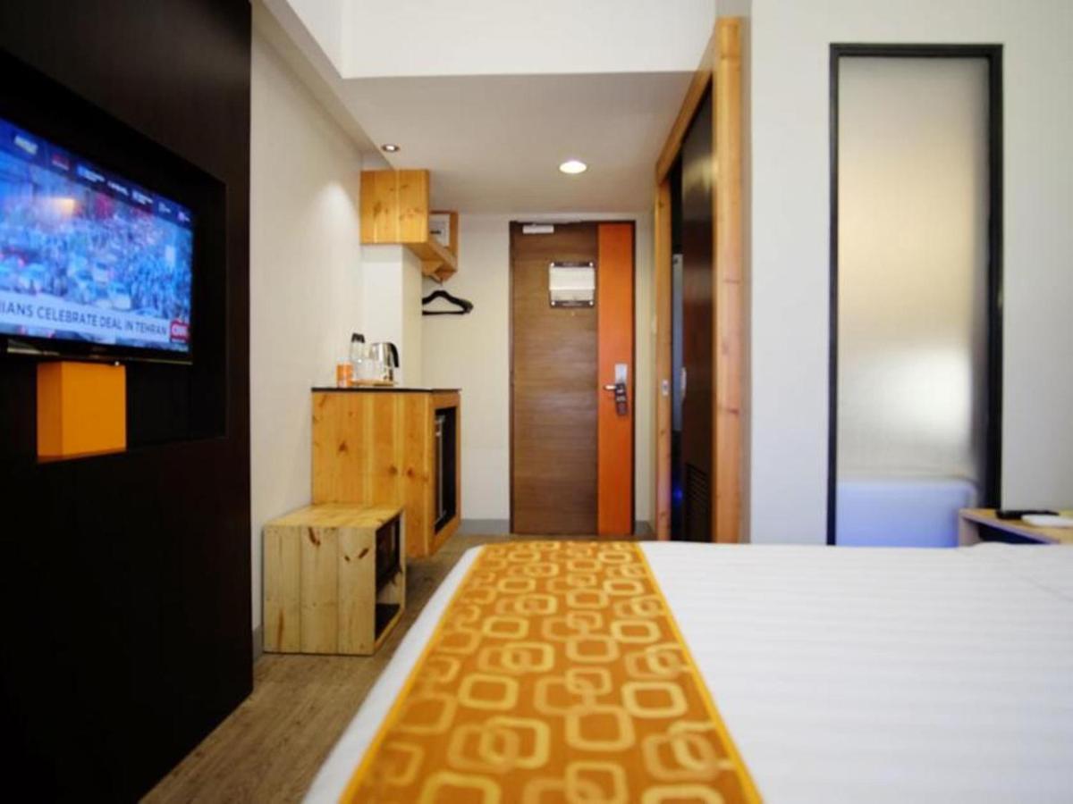 Cuarto Hotels Cebu Exterior photo