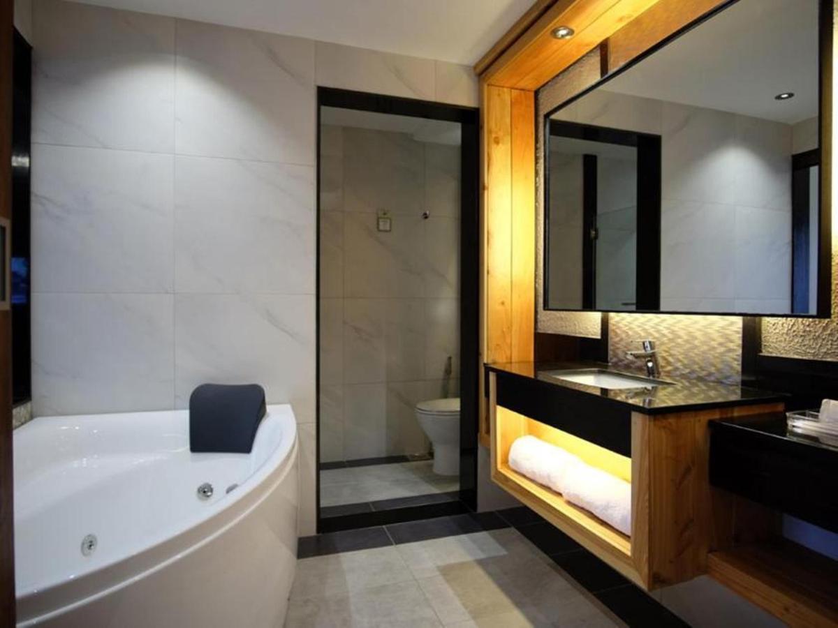 Cuarto Hotels Cebu Exterior photo