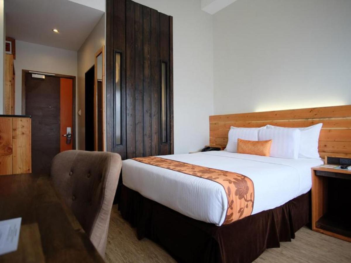 Cuarto Hotels Cebu Exterior photo